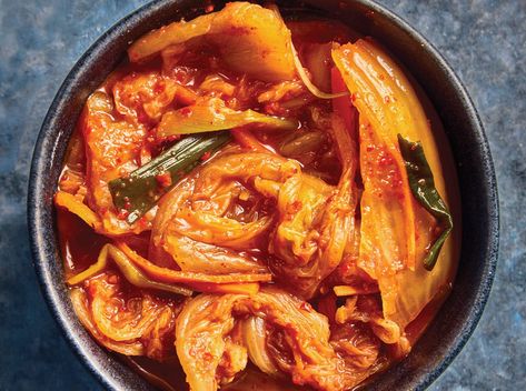 The Art and Science of Kimchi — Cook’s Illustrated Kimchi Benefits Health, Napa Cabbage Kimchi, Kimchi Fermentation, Kimchi Bokkeumbap, Cumcuber Kimchi, Cabbage Kimchi, Lacto Fermentation, Korean Kimchi, Cooking App