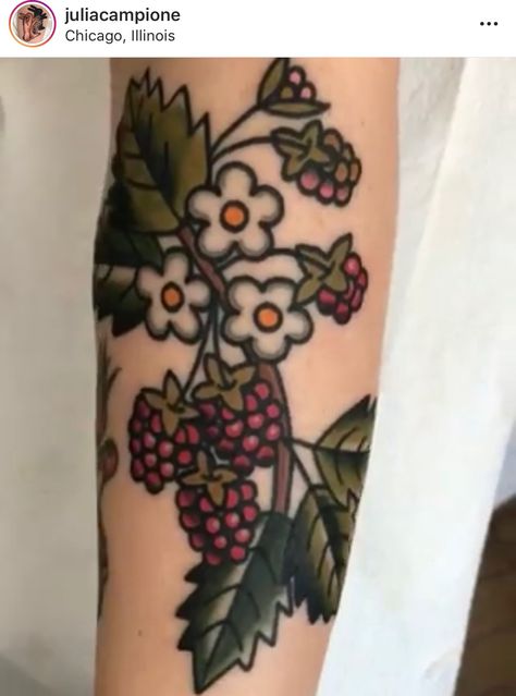 American Traditional Berry Tattoo, Salmonberry Tattoo, Blackberry Tattoo Traditional, Traditional Raspberry Tattoo, Traditional Plant Tattoo, Anna Meliani, American Traditional Flowers, Raspberry Tattoo, Feminine American Traditional Tattoos