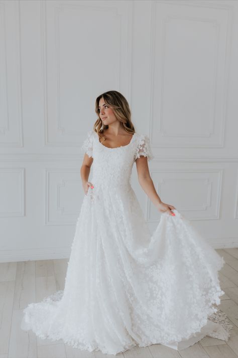 ballgown style floral wedding dress || 3D lace bridal gown || summer wedding dress || Boda Bridal || Salt Lake City, Utah - bridal shop || Cream Colored Wedding Dress, Wedding Dresses Lds, Modest Bridal, Lds Wedding, Pretty Wedding Dresses, Wedding Dress With Veil, Long Sleeve Wedding Dress Lace, Floral Wedding Dress, Cute Wedding Dress