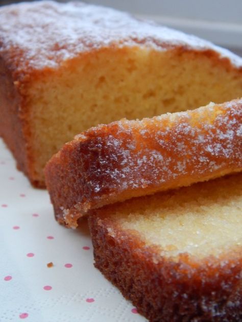 Easy Lemon Drizzle Cake, Cinnamon Tea Cake, Tea Cakes Recipes, Lemon Drizzle Cake, Cinnamon Tea, Drizzle Cake, Lemon Drizzle, Tea Cake, Morning Tea