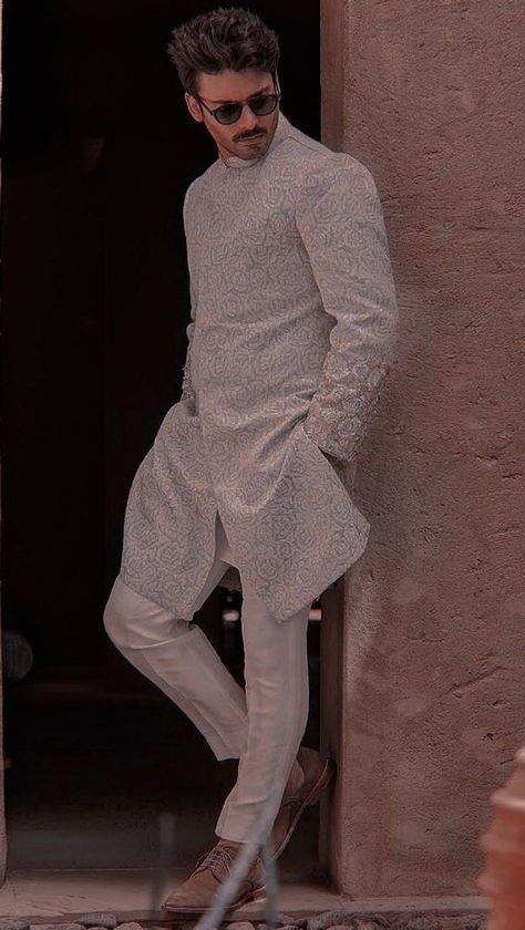 Cllothing Eid Poses, Men Aesthetic Outfits, Fawad Khan, Wedding Kurta, Men Fashion Photoshoot, Indian Groom Wear, Ethnic Wear Indian, Groom Photoshoot, Kurta Pajama Men