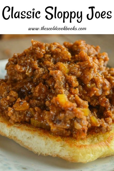 Classic Sloppy Joes Sloppy Joe Recipe Pioneer Woman, Sloppy Janes, Classic Sloppy Joe Recipe, Easy Sloppy Joes, Best Sloppy Joe Recipe, Crock Pot Sloppy Joes, Homemade Sloppy Joe Sauce, Grilled Cheese Sloppy Joe, Slow Cooker Sloppy Joes