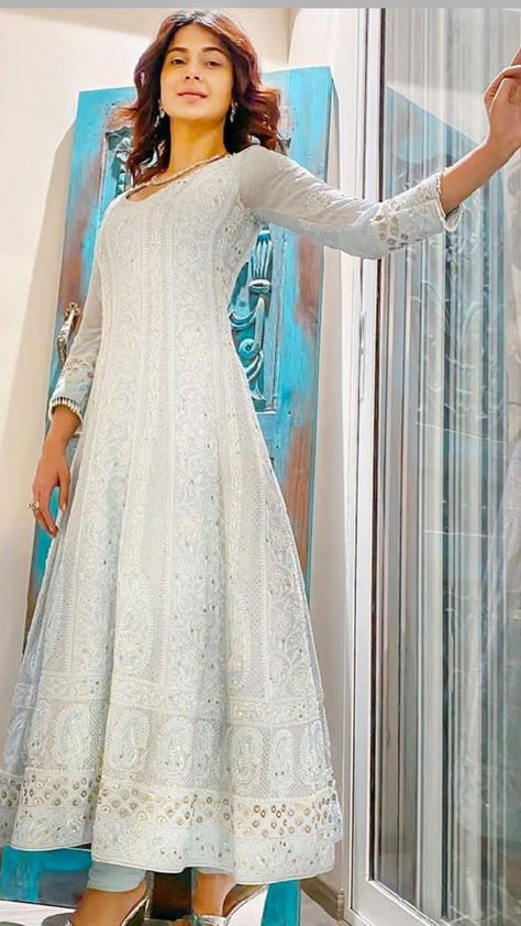 Chickenkari Anarkali Suits, White Chicken Kurti Designs, Chicken Suits Indian Designs, White Anarkali Suits Classy, Chicken Kari Dress, Chicken Anarkali, Anarkali Styles, Types Of Necklines Dresses, Lucknowi Anarkali