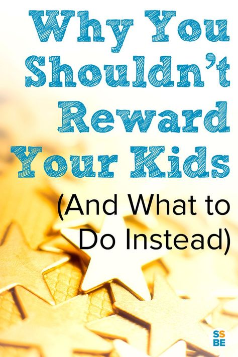 Most parents use a reward system for kids, from potty training to chores. Here's why you shouldn't reward kids (and what to do instead). Behavior Chart Toddler, Reward System For Kids, Potty Training Boys, Behavior Rewards, Toddler Behavior, Kids Rewards, Potty Training Tips, Intrinsic Motivation, Parenting Help