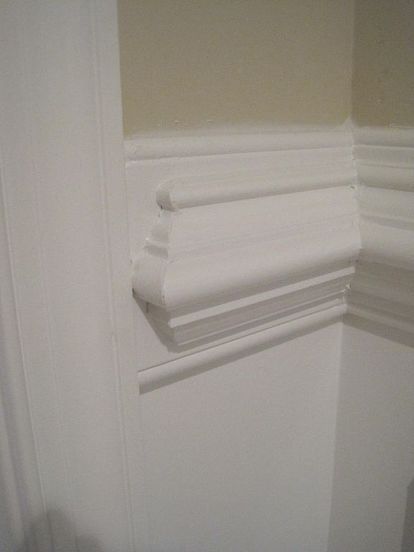 Stairwell Wall, Chair Rail Molding, Cheap Chairs, Low Chair, Arm Chair Table, Unique Chair, Trim Work, Chair Rail, Wall Molding