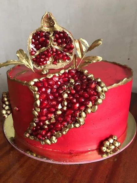 Christmas Cake, Personal Touch, Cake, Flowers, Christmas, Red, Gold