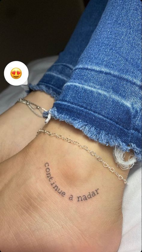 Tattoo Minimalista Feminina, Continue Tattoo, Continue A Nadar, Cute Tattoos With Meaning, Minimal Nature, Tattoos Cute, Tattoo Minimal, Cute Little Tattoos, Cute Tiny Tattoos