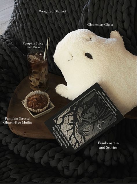 Spooky Reading Aesthetic, Halloween Reading Aesthetic, Cozy Spooky Aesthetic, Spooky Fall Books, Cozy Fall Reading Aesthetic, Halloween Cozy Aesthetic, Spooky Book Aesthetic, Spooky Autumn Aesthetic, Fall Witch Aesthetic