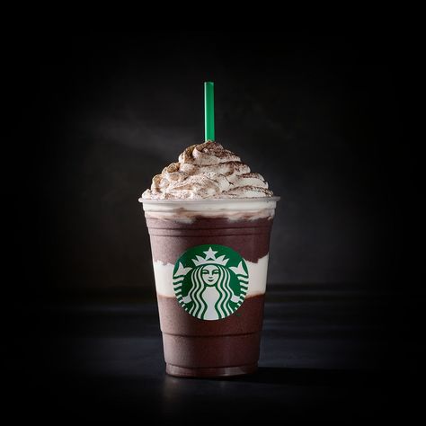 Starbucks Chocolate Drinks, Cafe Starbucks, Starbucks Chocolate, Frappuccino Starbucks, Mocha Cookie Crumble, Starbucks Latte, Mocha Cookies, Mocha Frappuccino, Mint Mocha