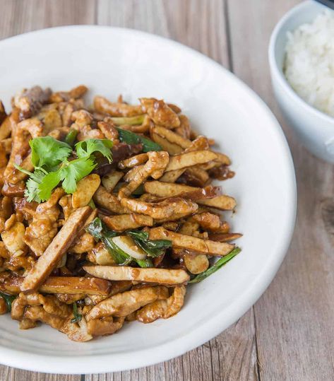 Shredded Pork with Bean Curd and Dried Shrimp Bean Curd Recipe, Curd Recipe, Dried Shrimp, Shredded Pork, Baked Tofu, Asian Grocery, Fried Vegetables, Bean Curd, Asian Flavors