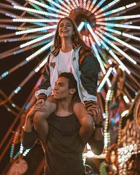 Photos Couple Mignon, Image Couple, Cute Date Ideas, Shotting Photo, Couple Goals Teenagers, Boyfriend Goals, Cute Couples Photos, Relationship Goals Pictures, Photo Couple