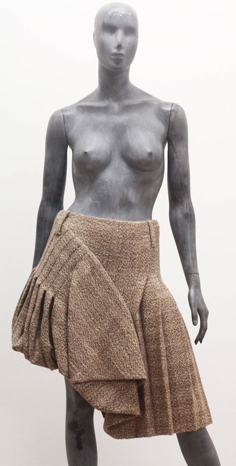 Alexander McQueen Tweed Pleated Asymmetric Bubble Skirt | From a collection of rare vintage skirts at https://www.1stdibs.com/fashion/clothing/skirts/ Knit Pleats, Vintage Alaia, Lee Mcqueen, Alexander Mcqueen Skirt, Skirt Images, Unique Skirts, Asymmetric Skirt, Fishtail Skirt, Vintage Skirts