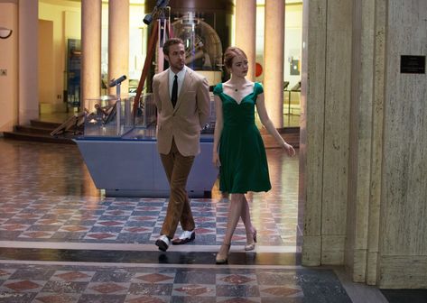 La La Land Costumes, Ryan Gosling And Emma Stone, Mia Dolan, Here's To The Fools Who Dream, Damien Chazelle, Green Costumes, Райан Гослинг, Film School, Movies Outfit