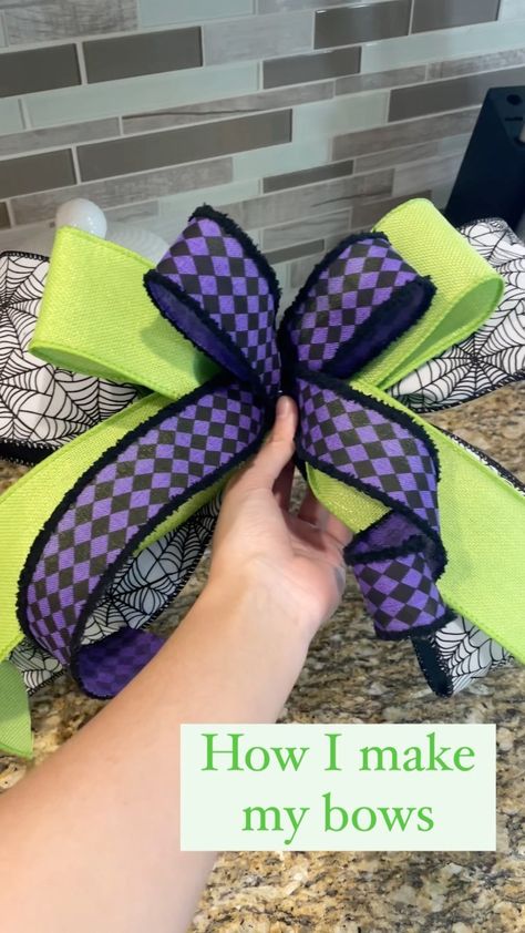 Halloween Bows Wreath, Wreaths By Waldo, Loopy Bow Tutorial, Diy Wreath Bow Tutorial, Halloween Ribbon Wreath, Making Bows For Wreaths, Farrisilk Ribbon, Bow Making Tutorials, Diy Wreath Bow