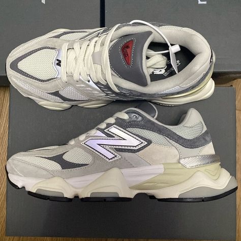 New balance sneakers U9060GRY Grey New Balance, New Balance 9060, Shoes Aesthetic, Balance Sneakers, Pink Collection, New Balance Sneakers, Black Trainers, Balance Shoes, New Balance Women