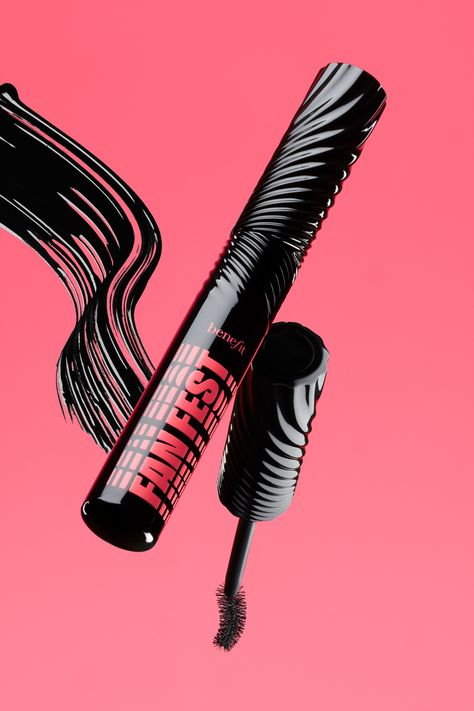 Mascara Design Festival, Mascara Packaging, Coloured Mascara, Mascara Photography, Mascara Ads Design, Mascara Model Photography, Mascara Product Shoot, Mascara Product Photography Ideas, Instagram Graphic Design