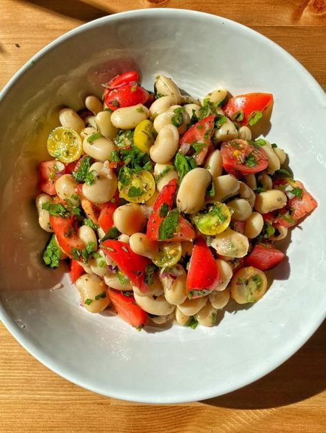 Marinated Butter Bean Salad Butterbean Salad, Butter Bean Salad, Best Vegan Salads, Salads For Dinner, American Food Recipes, Butter Beans Recipe, Bean Salads, Main Salad, Plates Design