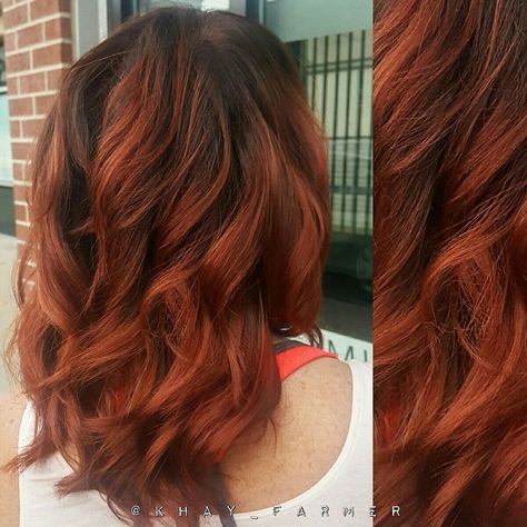 Red dimensional hair with a shadow root Red Dimensional Hair, Shadow Root Red, Red Hair Brown Roots, Root Stretch Hair, Red Roots Hair, Short Copper Hair, Dark Ginger Hair, Shadow Hair, Dimensional Hair