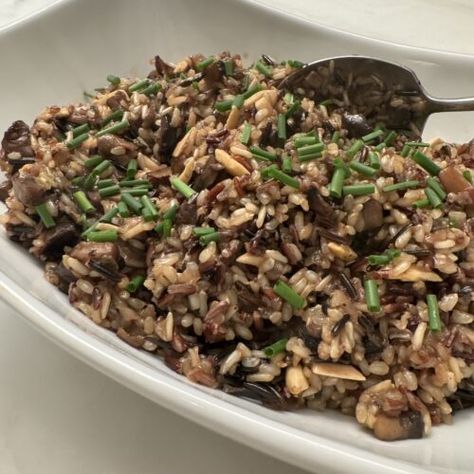 Mushroom Wild Rice - Gut Haven Wild Rice Recipes Side Dishes, Mushroom Side Dish Recipes, Wild Rice Blend, Rice Recipes Side, Mushroom Wild Rice, Mushrooms Wild, Mushroom Side Dishes, Wild Rice Recipes, Breakfast Sides