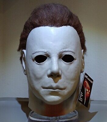 ad eBay - 1- HalloweeN, The Boogeyman-Michael Myers Mask - Made By: Trick or Treat Studios / TOTS- New Condition with Tag Attached / Never Worn. Size is around 24.5 inches. Returns are accepted, but the item must be Returned within 14-Days, and the item has to be in the same condition for a full refund. I only ship in the U.S.A. - Free Shipping thru USPS Priority Mail Send "Best Offers" through the Listing Only.  Do Not send me offers in my messages. Michael Myers Mask, My Messages, Trick Or Treat Studios, The Boogeyman, Michael Myers, Mask Making, Send Me, Trick Or Treat, Priority Mail