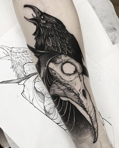 Small Raven Tattoo, Raven Skull Tattoo, Black Lotus Tattoo, Crow Tattoo Design, Feminine Skull Tattoos, Line Tattoo Ideas, Feminine Tattoo Sleeves, Clever Tattoos, Crow Tattoo