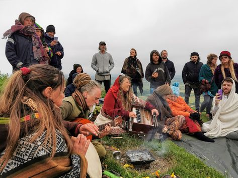 Glastonbury Solstice Kirtan on the Tor 2021 #someshdeswardt #glastonburysolstice #glastonburytor #kirtan #kirtanmusic #bhakti #bhaktiyoga Medicine Festival, Glastonbury Tor, Bhakti Yoga, Medicine, Sound, Festival, Music