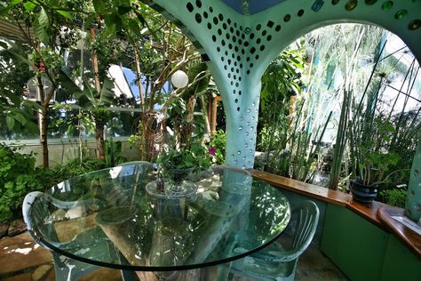 Earthship Images — Earthship Biotecture michael reynolds Earthship Plans, Earthship Design, Earthship Biotecture, Cu Boulder, Northern New Mexico, Earthship Home, Cob House, Solar House, Dome House