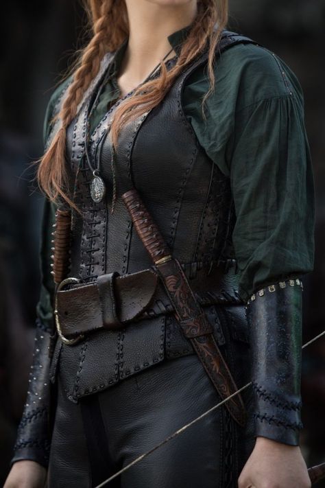 Colleen Atwood, Medieval Clothing, Fantasy Costumes, Jessica Chastain, Medieval Fantasy, Fantasy Clothing, Fantasy Fashion, Character Outfits, Larp