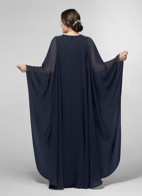 Cocktail Dress Plus Size, Cocktail Dress Plus, Plus Size Inspiration, Kaftan Designs, Plus Size Looks, Fashion Blouses, Muslim Women Fashion, Mother Of Groom Dresses, Bride Groom Dress