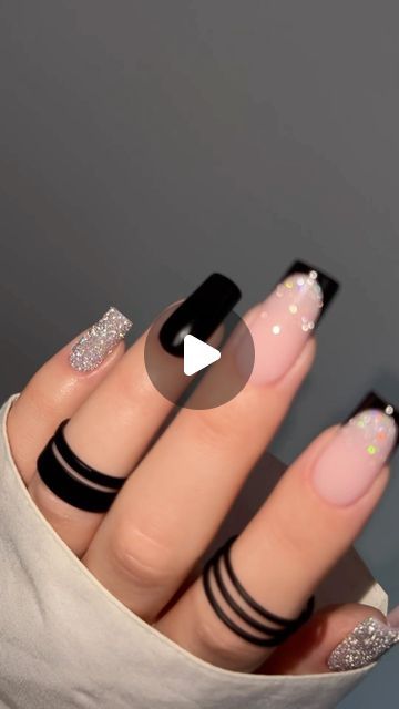 Disco Nails Designs, Disco Nails, Nye Nails, Reflective Nails, New Year's Nails, Elegant Nails, Ombre Nails, French Nails, Art Designs