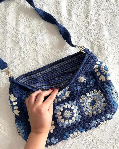 Tote Crochet, Confection Au Crochet, Pola Amigurumi, Crochet Clutch, Handbag Pattern, Crochet Fashion Patterns, Crochet Things, Crochet Tote, Crochet Diy