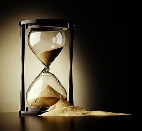 Jam Pasir, Hourglass Sand Timer, Hourglass Timer, Sand Clock, Hourglasses, Creation Art, Sundials, Sand Timers, Prince Of Persia