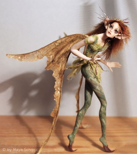 OOAK Fairy "Shy Forest Fairy" © by Maya Schippl - www.maysi-art.de Ooak Fairy, Fairy Art Dolls, Pixies Fairies, Clay Fairies, Fairy Artwork, Fantasy Art Dolls, Fantasy Doll, Toy Art, Fairies Elves