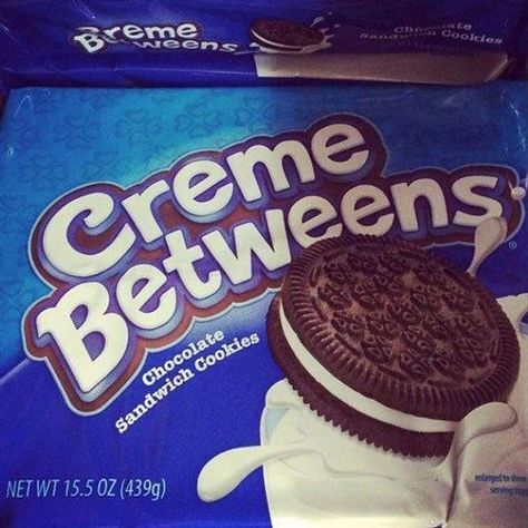 25 Cheap Knock-Offs That Are The Epitome Of Bootleg #WTF #Cringe #FunnyPics #KnockOff #Bootleg Chocolate Sandwich, Chocolate Sandwich Cookies, Delicious Pizza, Disney Favorites, Sandwich Cookies, Chocolate Cookies, Food Items, Pop Tarts, Knock Knock