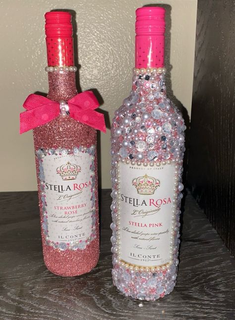 Pink themed bedazzled alcohol bottles Pink Liquor Bottles, Rhinestone Bottle Alcohol, Rhinestone Alcohol Bottle, Bedazzled Alcohol Bottle, Decorated Alcohol Bottles, Pink Alcoholic Drinks, Bedazzled Bottles, 18th Birthday Gifts For Best Friend, Blinged Bottles