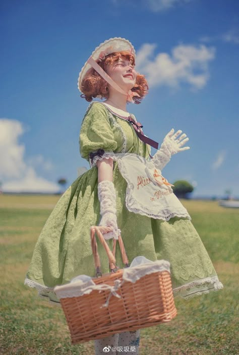 Pin on Lolita fashion Era Victoria, Photographie Portrait Inspiration, Body Reference Poses, Human Poses Reference, Foto Poses, Figure Poses, Poses References, Human Poses, Pose Reference Photo