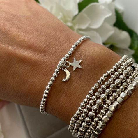 Ramadan Accessories, Diy Braided Bracelet, Diy Silver Jewelry, Silver Beaded Bracelet, Beaded Jewelry Necklaces, Moon Bracelet, Boho Chic Jewelry, Silver Bead Bracelet, Star Bracelet