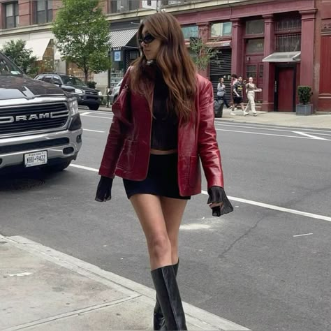 Leather Red Jacket Outfit, Red Leather Blazer Outfit, Red Leather Jacket Outfit Women, Red Leather Jacket Outfit Aesthetic, Red Leather Jacket Aesthetic, Red Clothes Aesthetic, Fall Leather Jacket Outfit, Red Outfits Aesthetic, Red Winter Outfits