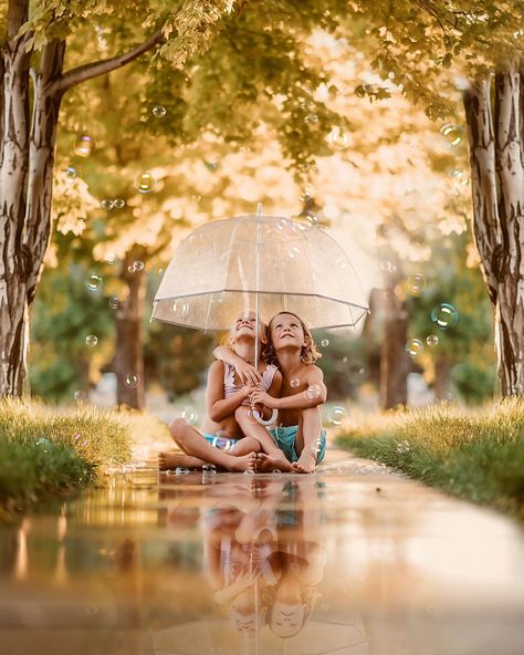 When your best friend is your big brother 🥹 Thee absolute sweetest sibling duo!!! • • #utahphotographer #utahphotography #nikonnofilter #collectivemama #thehonestcapture #utahfamilyphotographer #hellostoryteller #sincerestoryteller #lemonadeandlenses #storytellersofchaos #lookslikefilm Young Sibling Photography, Sibling Photo Shoots, When Your Best Friend, Sibling Photography, Sibling Photos, Utah Family Photographer, Country Lifestyle, Best Friend Photoshoot, Utah Photography