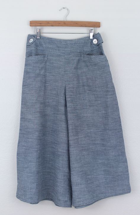 Chambray Culottes | Sew DIY Culotte Pattern, Culottes Pattern, Indie Patterns, Pants Patterns, Dressmaking Patterns, Winter Sewing, Fringe Clutch, Toddler Patterns, Stitch Witchery