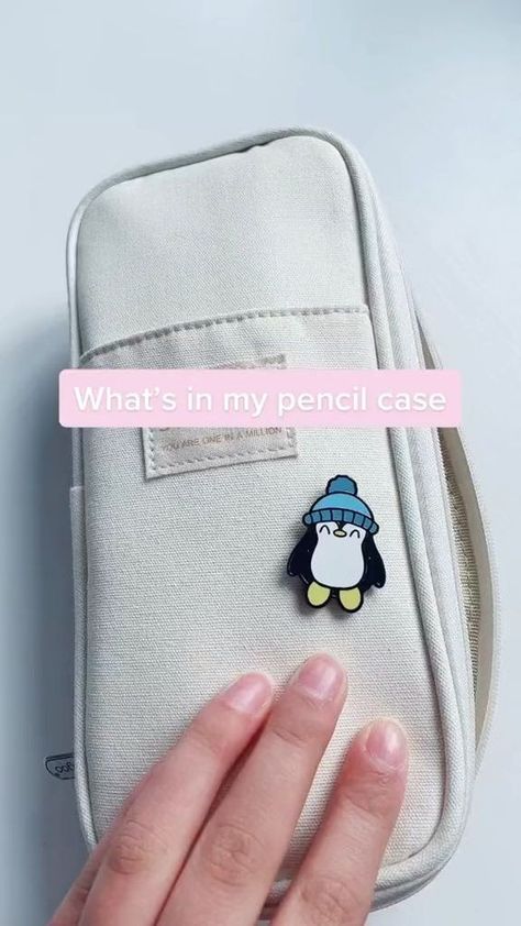 What's In My Pencil Case, In My Pencil Case, My Pencil Case, Stationery Aesthetic, Back To University, School Suplies, My 2022, Cute Stationary School Supplies, School Pencil Case