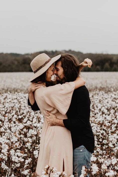 Dreamy Cotton Field Styled Session in Cartersville, GA | Jonathan and Jordyn | https://wanderingweddings.com/blog/dreamy-cotton-field-styled-session-cartersville-ga-jonathan-jordyn/ Cotton Photo Shoot, Cotton Engagement Pictures, Cotton Field Family Pictures Outfits, Cotton Field Family Pictures, Cotton Field Photoshoot Family, Cotton Field Photoshoot, Family Cotton Field Pictures, Cotton Field Pictures, Cotton Field Maternity Pictures