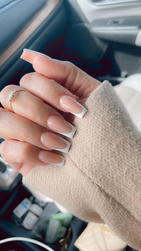 French tip medium length nails in coffin shape White French Coffin Acrylic Nails, White Tips Coffin Shape, Simple Coffin Acrylic Nails Medium, French On Coffin Shape, French Tips On Coffin Shape, Almost French Tip Nails, Bridesmaid Nails Coffin, Deep Almond French Tips, French Top Coffin