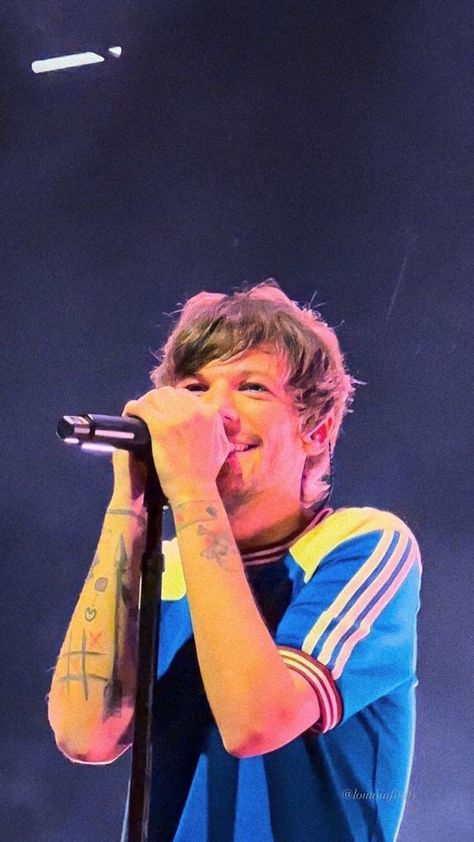 Louis Tomlinson High Quality, 1d Concert, Harry 1d, High Quality Photos, Louis Tomlinson, Philadelphia, Concert, Tattoos, High Quality