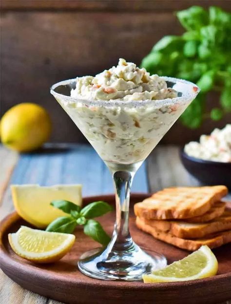 Dirty Martini Dip, Martini Dip, Dirty Martini Recipe, Cream Cheese Spread Recipes, Olive Dip, Appetizer Sandwiches, Recipes Appetizers, Recipes Appetizers And Snacks, Dirty Martini