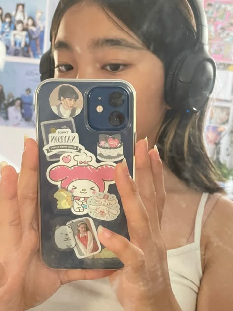 Iphone X Aesthetic Case, Iphone 12 Aesthetic Cases, Phone Case Inspo Clear, Iphone Clear Case Ideas, Iphone 11 Aesthetic Phone, Twice Phone Case, Iphone 8 Aesthetic, Iphone Aesthetic Case, Clear Phone Case Ideas Aesthetic