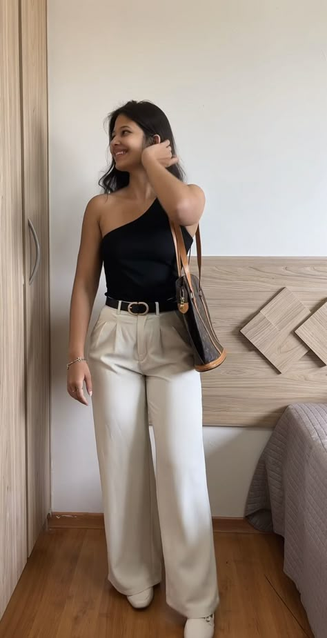 Kendall Jenner Outfits Casual, Look Working Girl, Cute Professional Outfits, Outfit Elegantes, Color Combos Outfit, Easy Chic, Pants Outfit Casual, Casual Day Outfits, Smart Casual Outfit