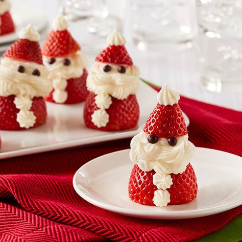 Strawberry Santas, Christmas Strawberry, Bojon Gourmet, Christmas Brunch, Christmas Food Desserts, Xmas Food, Santa Hats, Christmas Party Food, Christmas Snacks