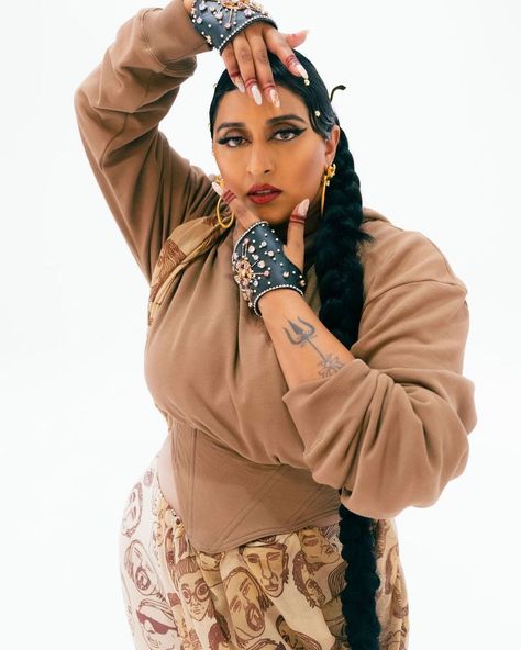 Raja Kumari, Asian Heritage Month, Rihanna Cover, Instagram Dp, Heritage Month, Hip Hop Culture, Music People, South Asian, Style Board