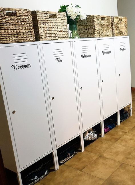 Garage Lockers For Kids, Kids Lockers For Home, Bookbag Storage At Home, Lockers Ideas For Home, Locker Hacks, Ikea Lockers, Bookbag Storage, Crete House, Break Room Decor